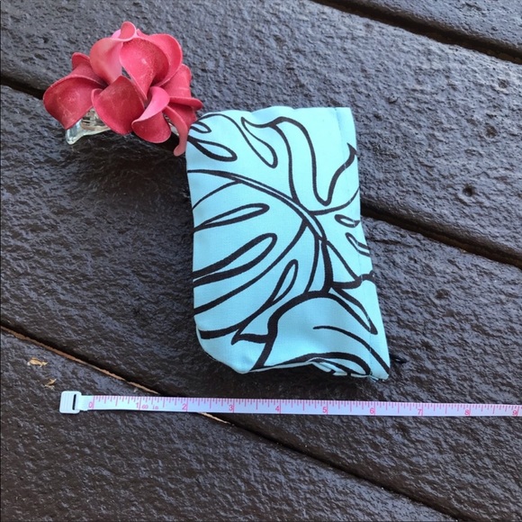 Set of makeup or travel bags - Picture 4 of 6